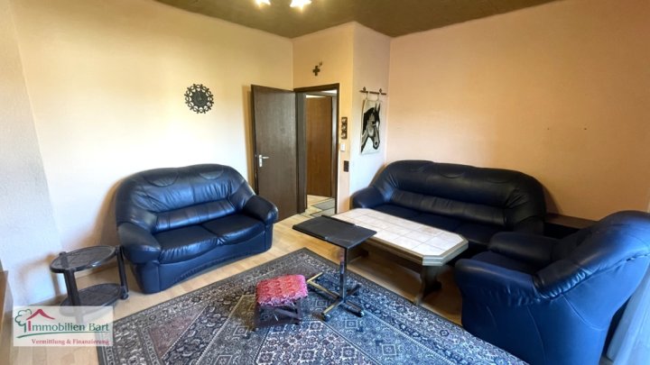 SOFORT VERFÜGBAR: 4 SCHLAFZIMMER / KELLER / GARTEN / GARAGE