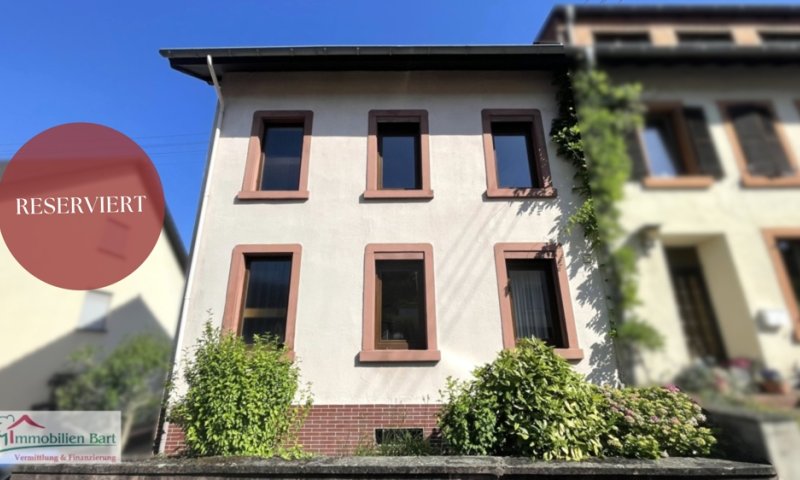 SOFORT VERFÜGBAR: 4 SCHLAFZIMMER / KELLER / GARTEN / GARAGE