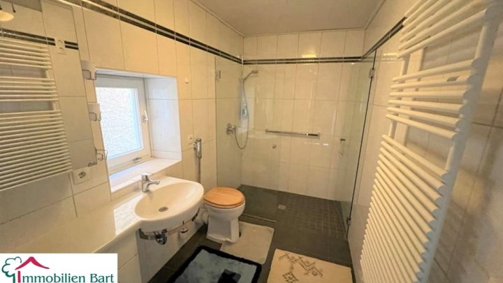 GRENZE L-REMICH: 3 WOHNUNGEN (310 M² WFL.) FÜR 495.000 €!!
