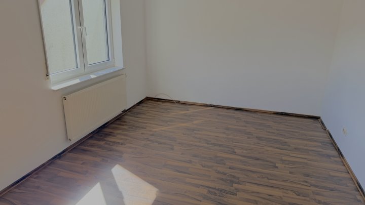 Gemütliche zwei Zimmer Küche Bad mit BalkonK im Herzen von Lummerschied