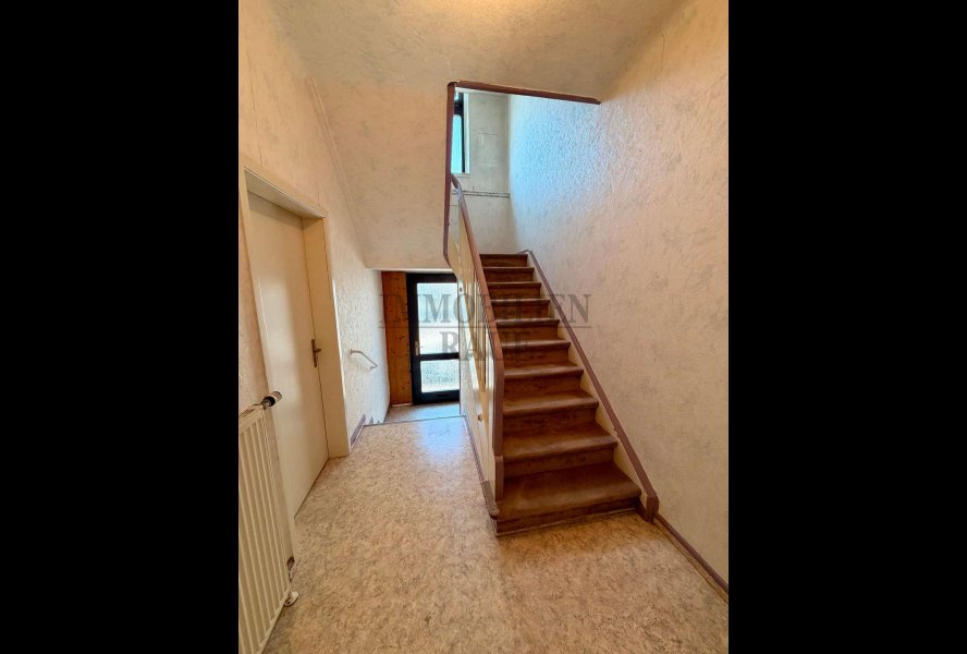 Treppenhaus im EG