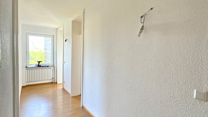 Helle 2,5-ZKB-Wohnung mit Balkon und schönem Weitblick