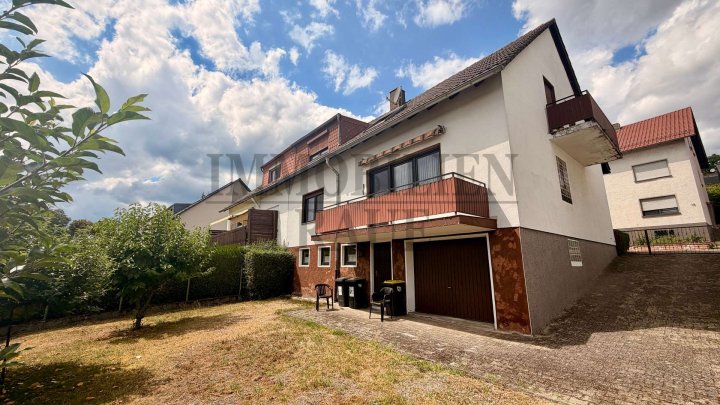 EIN HAUS, VIELE MÖGLICHKEITEN - MIT GARAGE UND GARTEN IN FRIEDRICHSTHAL - SOFORT FREI
