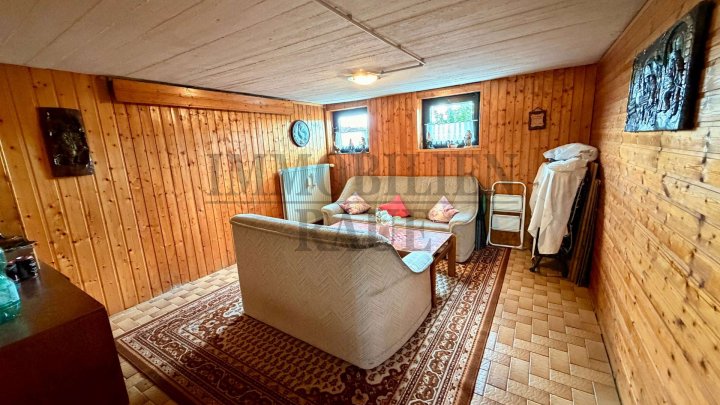 EIN HAUS, VIELE MÖGLICHKEITEN - MIT GARAGE UND GARTEN IN FRIEDRICHSTHAL - SOFORT FREI