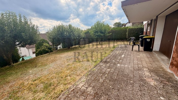 EIN HAUS, VIELE MÖGLICHKEITEN - MIT GARAGE UND GARTEN IN FRIEDRICHSTHAL - SOFORT FREI
