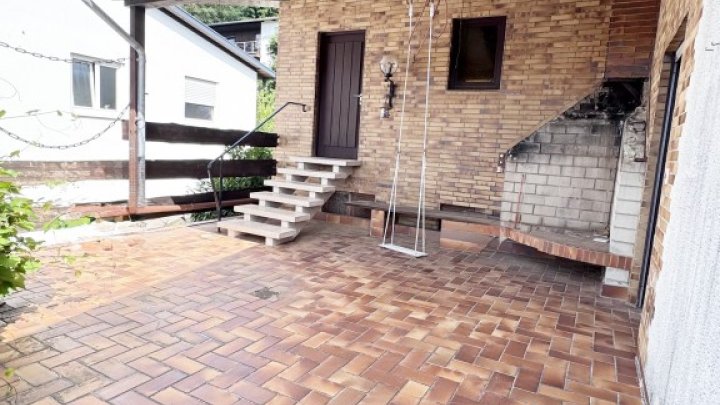Freistehender Split-Level-Bungalow in Top-Lage von Spiesen-Elversberg!