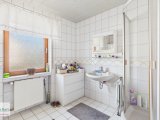 Badezimmer EG