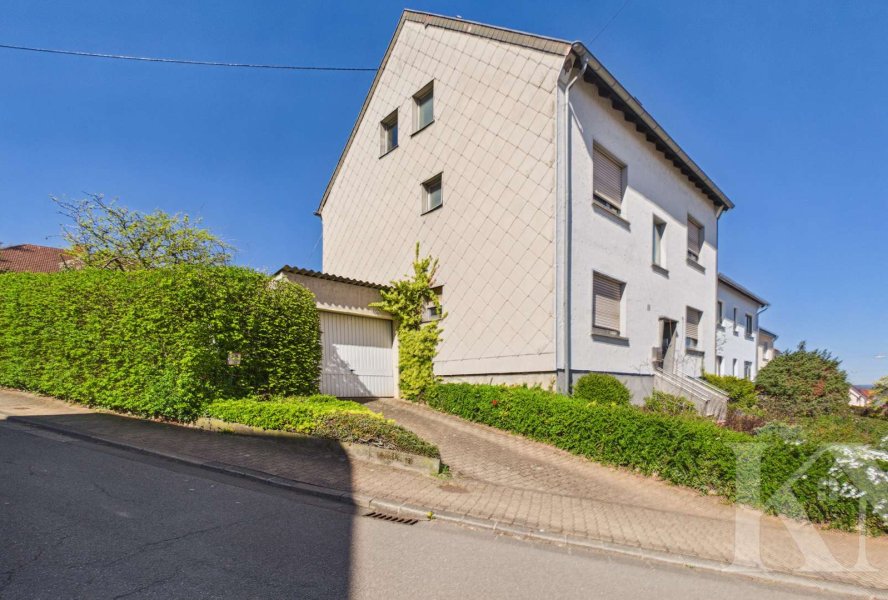 Seitenansicht Haus