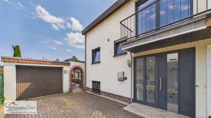 LOSHEIM-OT: GEMÜTLICHES WOHNHAUS IN RUHIGER LAGE MIT EINEM GROßEN GARTEN