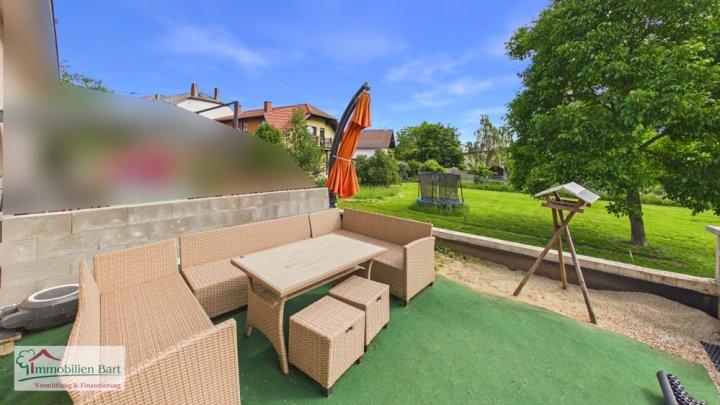 GRENZNÄHE LUXEMBURG: DHH / 3-4 SZ / GARAGE / GARTEN IN PERL-BORG!