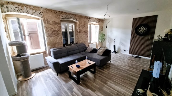 Prestigeträchtige Anlageimmobilie im Grünen und der Möglichkeit zur Pferdehaltung