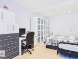 Schlafzimmer Wohnung 2