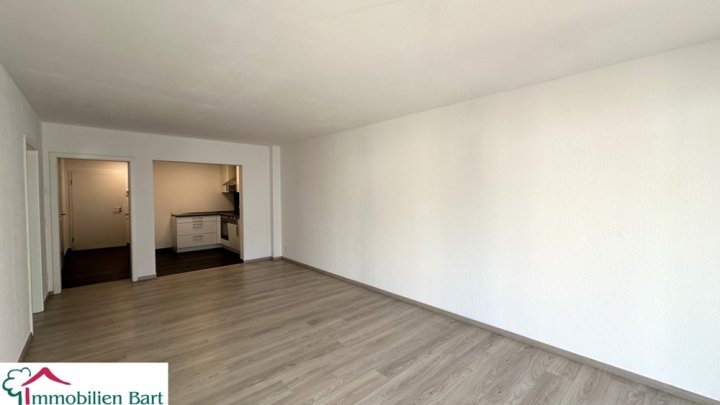 SOFORT FREI: 71 M² WOHNUNG MIT LOGGIA & KFZ-STELLPLATZ IN MERZIG!