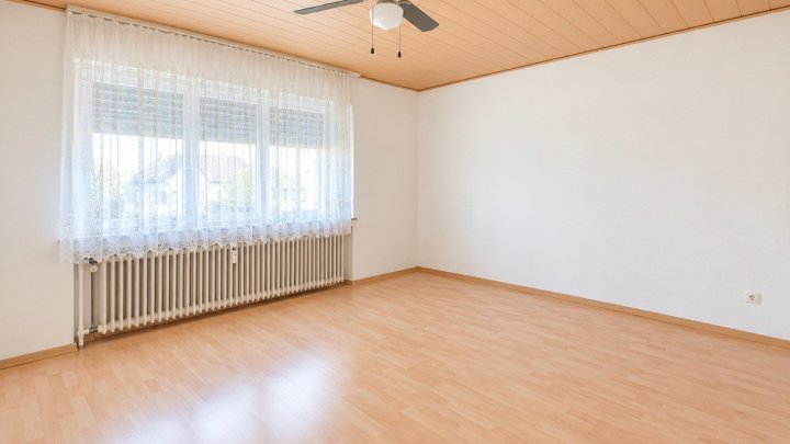 Charmante 3-4 Zimmer-Wohnung in Saarlouis-Roden - Komfortables Wohnen mit Tageslichtbad und moderner Ausstattung