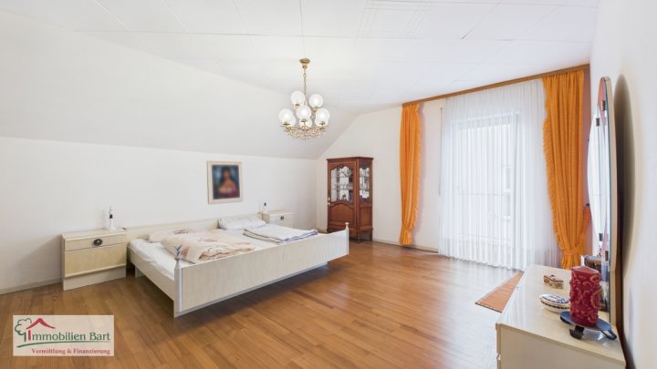 GRENZBEREICH LUXEMBURG: WOHNHAUS MIT WÄRMEPUMPE IN TOP LAGE VON ORSCHOLZ