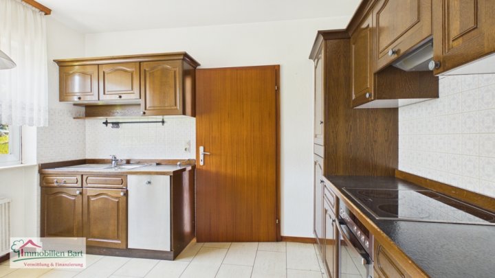 GEPFLEGTES WOHNHAUS MIT EINLIEGERWOHNUNG IN TOP LAGE VON METTLACH!