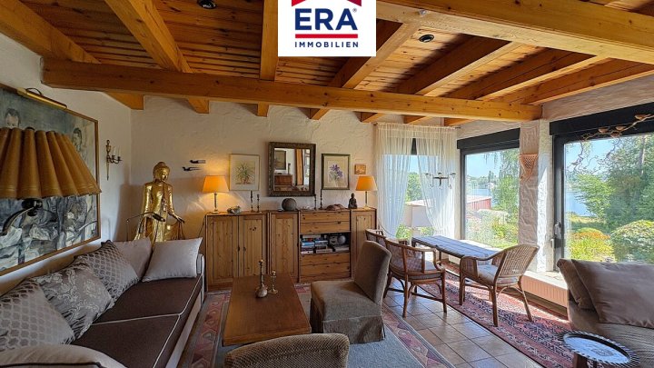 OHNE VERMITTLUNGSGEBÜHREN-FERIENHAUS/EINFAMILIENHAUS IN HOLVING/FR, EIGENER BOOTSSTEG UND SEEBLICK