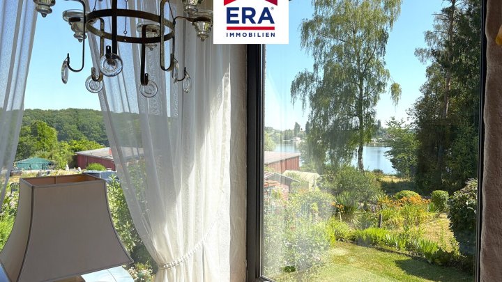 OHNE VERMITTLUNGSGEBÜHREN-FERIENHAUS/EINFAMILIENHAUS IN HOLVING/FR, EIGENER BOOTSSTEG UND SEEBLICK