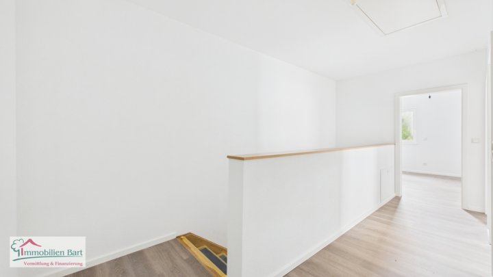 L-STADTBREDIMUS: NEUBAU DHH / 128 M² / 3 SZ / RUHIGE WOHNLAGE