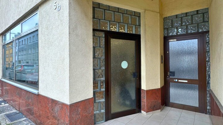 Großzügiges Wohn- und Geschäftshaus, 410m² Gesamtfläche in ruhiger Seitenstraße