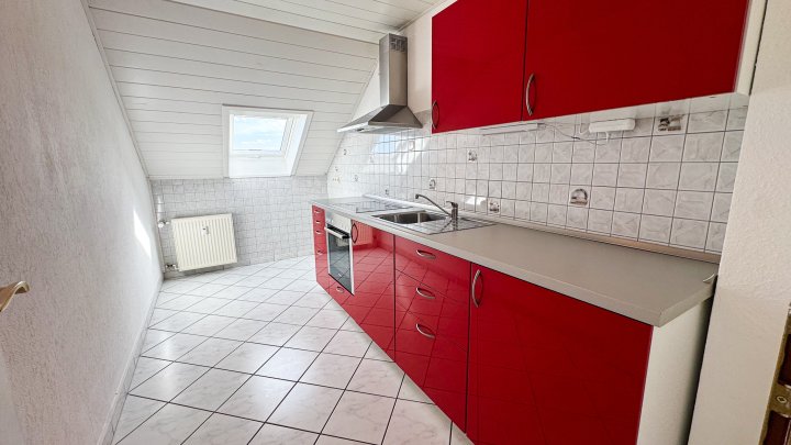 MÖRSBACH - 2 ZKB mit Balkon, Stellplatz & Kellerraum in bester Lage