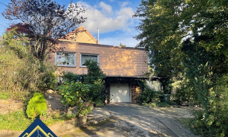 Charmantes Wohnhaus für Heim- und Handwerker in Überherrn-Berus zu verkaufen
