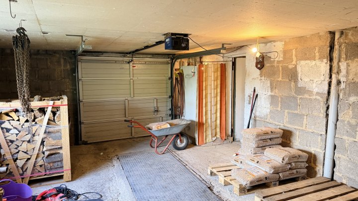 Charmantes Wohnhaus für Heim- und Handwerker in Überherrn-Berus zu verkaufen