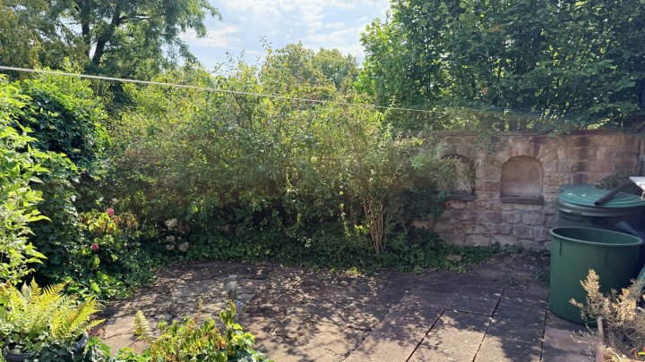 Charmantes Wohnhaus für Heim- und Handwerker in Überherrn-Berus zu verkaufen