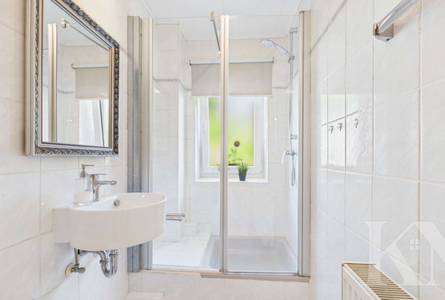 Badezimmer EG