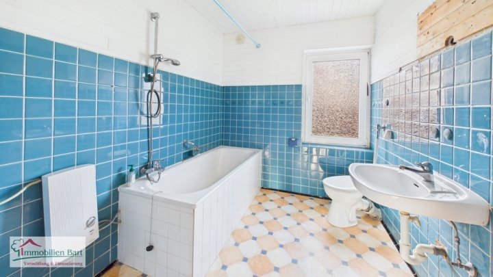 GRENZE L-REMICH: WOHNHAUS MIT BAUGRUNDSTÜCK