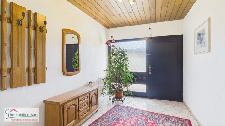 LOSHEIM: NATUR PUR! CHARMANTES WOHNHAUS MIT GARTEN UND SCHÖNER AUSSICHT INS GRÜNE!