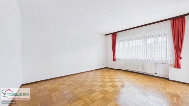 LOSHEIM: NATUR PUR! CHARMANTES WOHNHAUS MIT GARTEN UND SCHÖNER AUSSICHT INS GRÜNE!