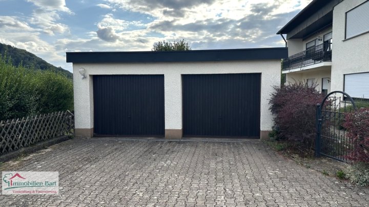 LOSHEIM: NATUR PUR! CHARMANTES WOHNHAUS MIT GARTEN UND SCHÖNER AUSSICHT INS GRÜNE!