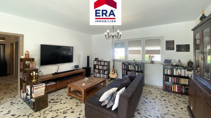 OHNE VERMITTLUNGSGEBÜHREN-BUNGALOW MIT POOL IN OETING/FR, NÄHE SAARBRÜCKEN