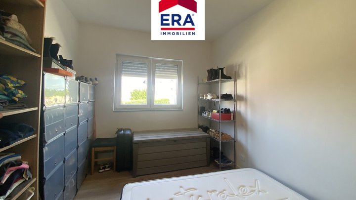 OHNE VERMITTLUNGSGEBÜHREN-BUNGALOW MIT POOL IN OETING/FR, NÄHE SAARBRÜCKEN