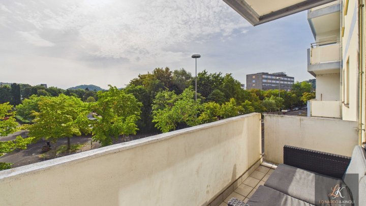 2-Zimmer-Wohnung mit zwei Balkonen und Aufzug in Saarbrücker Citylage