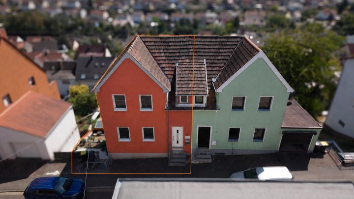 Kernsaniertes Einfamilienhaus mit Einliegerwohnung und Fernblick über Quierschied