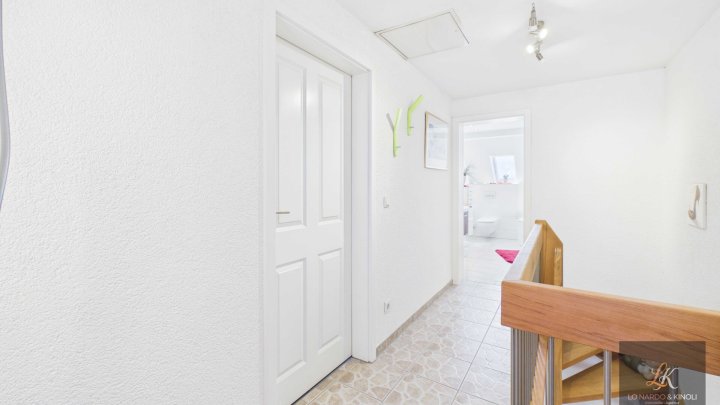 Kernsaniertes Einfamilienhaus mit Einliegerwohnung und Fernblick über Quierschied