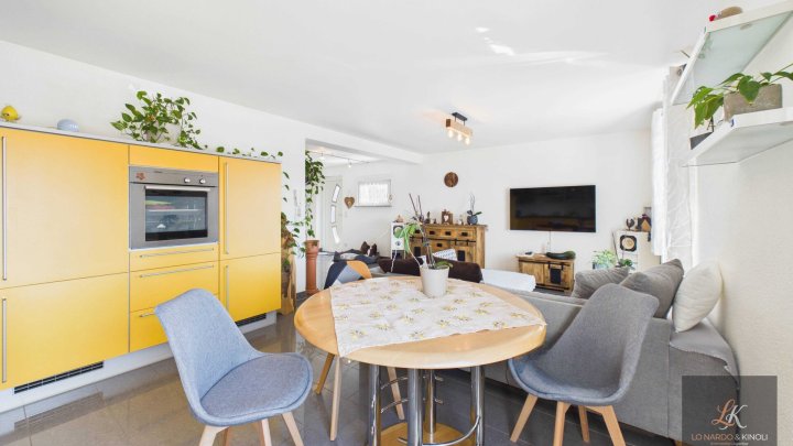 Kernsaniertes Einfamilienhaus mit Einliegerwohnung und Fernblick über Quierschied