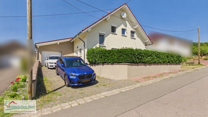 NEUWERTIGES WOHNHAUS MIT 34 M² GARAGE IN TOP WOHNLAGE, 10 MIN. VON DER LUX. GRENZE
