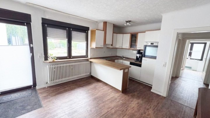 1-Fam.-Haus mit Garten und Garage in St. Ingbert-Rohrbach!