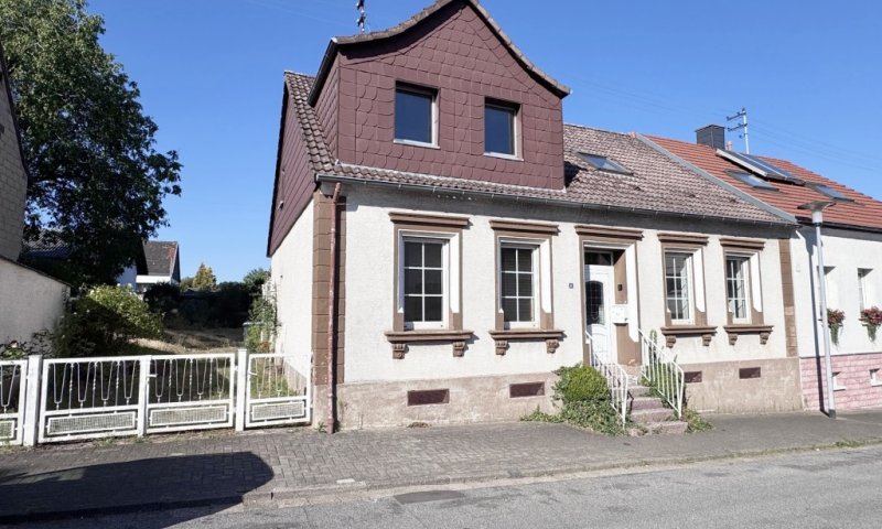 1-Fam. Haus Garten & Garage von Oberbexbach!