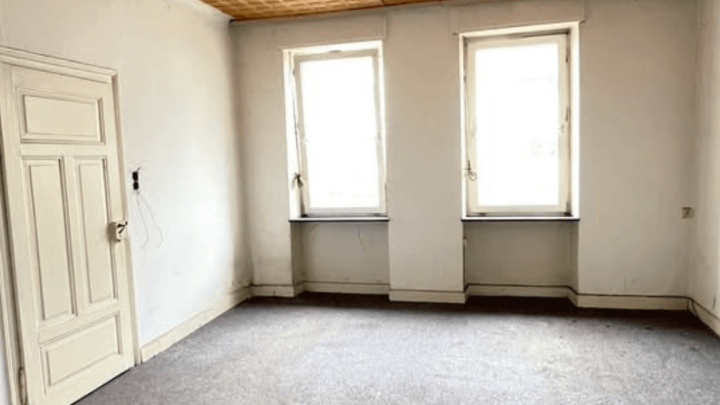 1.474 m² in Saarlouis-Lisdorf. Platz für große Pläne