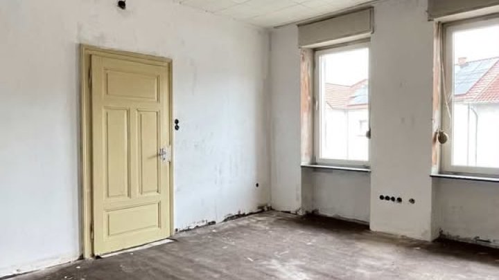 1.474 m² in Saarlouis-Lisdorf. Platz für große Pläne