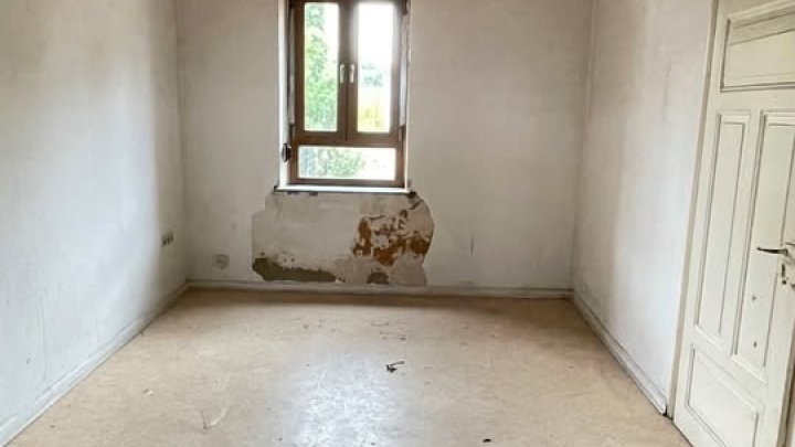 1.474 m² in Saarlouis-Lisdorf. Platz für große Pläne