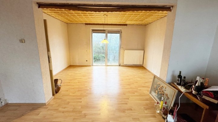 1- Fam. Haus  mit Garten und Garage in Sulzbach-Neuweiler!