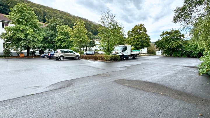 Helles 1-Zimmer-Apartment mit Küche, Uni-Nähe, zentral in Saarbrücken-Scheidt