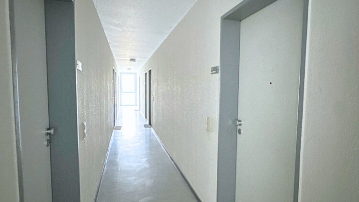 Helles 1-Zimmer-Apartment mit Küche, Uni-Nähe, zentral in Saarbrücken-Scheidt