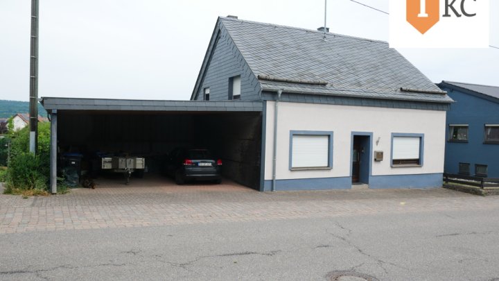 Energieefizientes, renoviertes Haus mit großem Garten in Reinsfeld