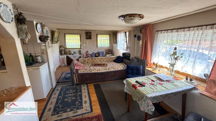 KLEINES WOHNHAUS AM SCHWARZRINDERSEE (BEI WEISKIRCHEN) / NATUR PUR!